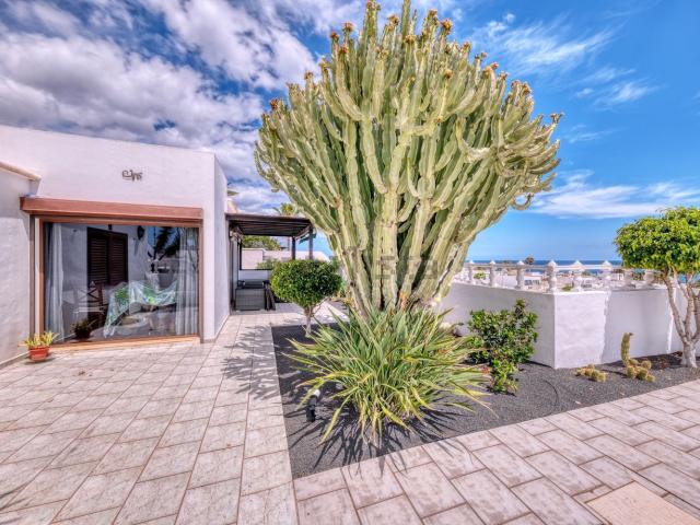 Chalet, Tias