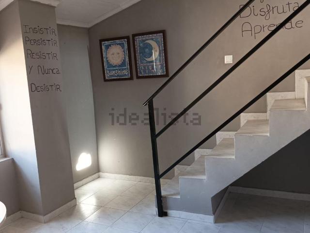 Chalet, Tibi