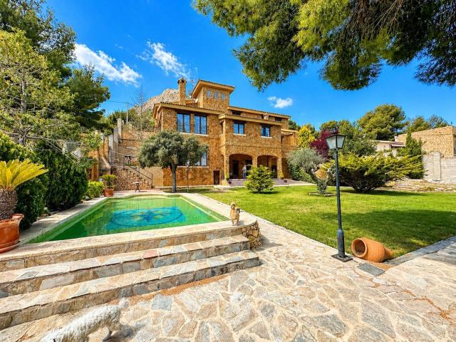 Chalet, Tibi