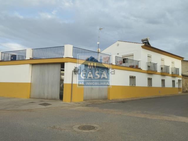 Chalet, Trujillanos