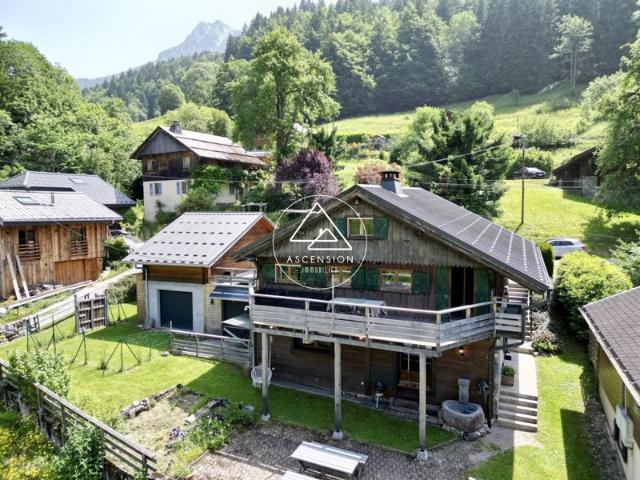 Chalet traditionnel avec vue montagne – Saint Jean d’Aulps