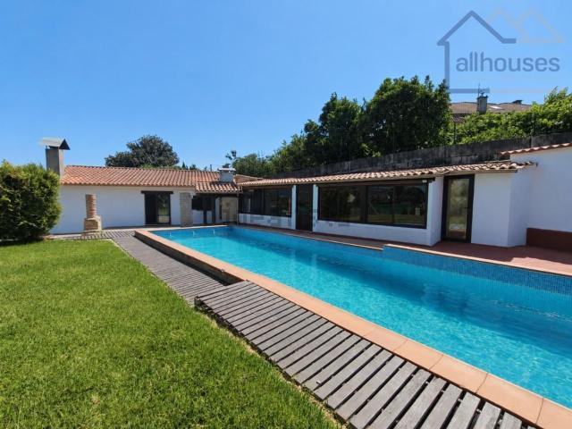 Chalet, Tui