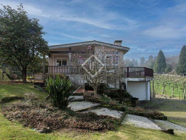 Chalet, Tui