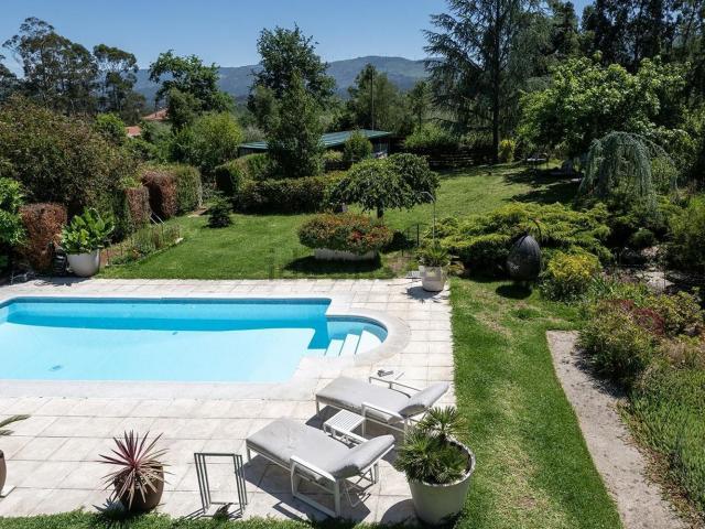Chalet, Tui
