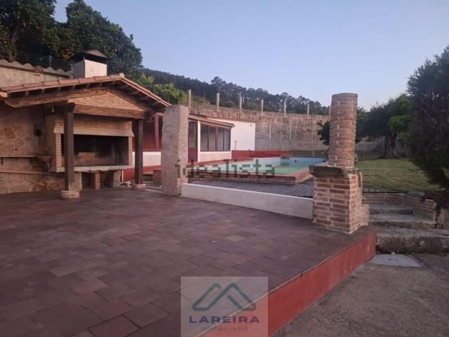 Chalet, Tui