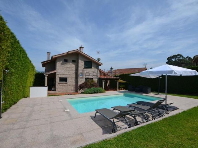 Chalet, Tui