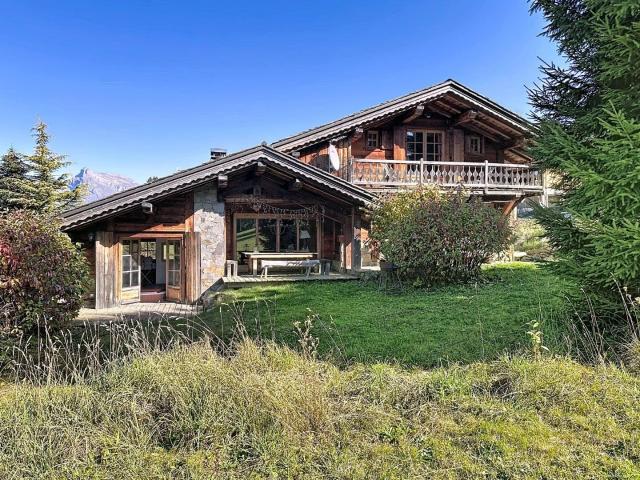 Chalet typique en Bois 231m² Megève