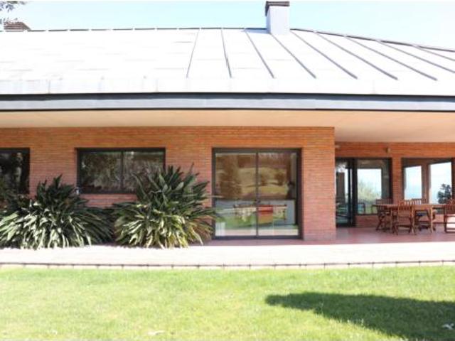 Chalet unifamiliar Alquiler Bigues i Riells del Fai, Bigues