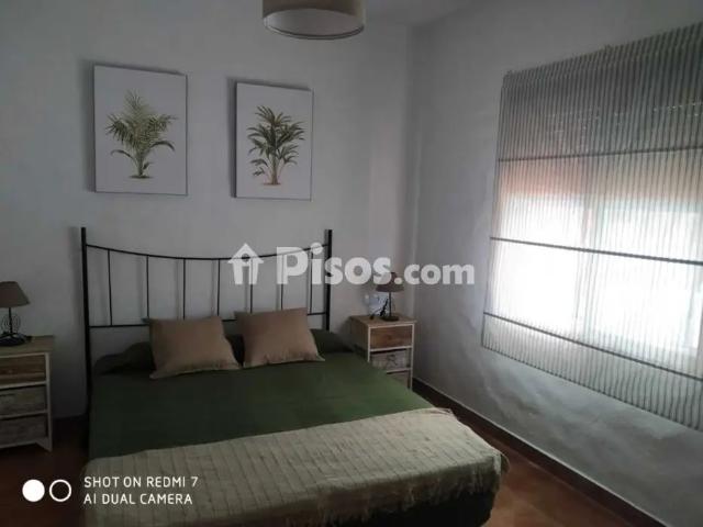 Chalet unifamiliar en alquiler en Calle de la A, 1