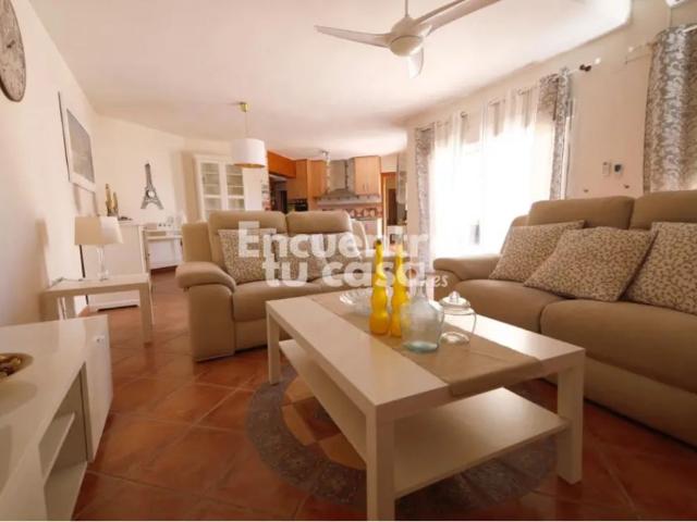 Chalet unifamiliar en alquiler en Carrer Orquidies