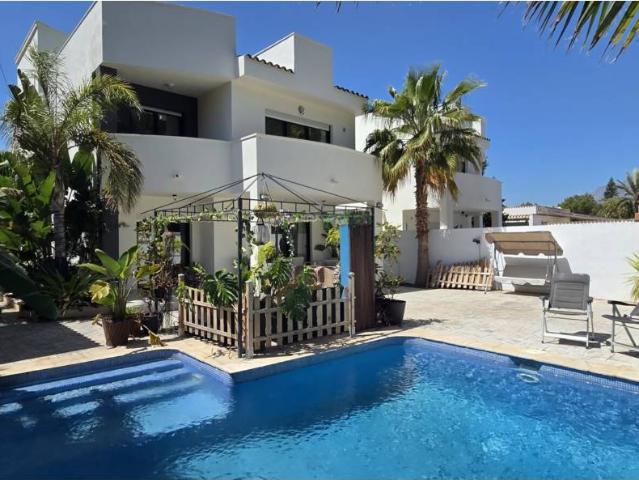 Chalet unifamiliar en alquiler en L'Albir