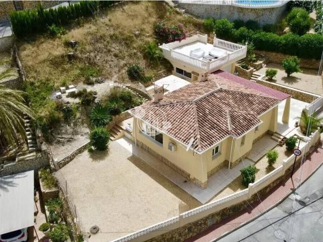 Chalet unifamiliar en venta en La Nucia