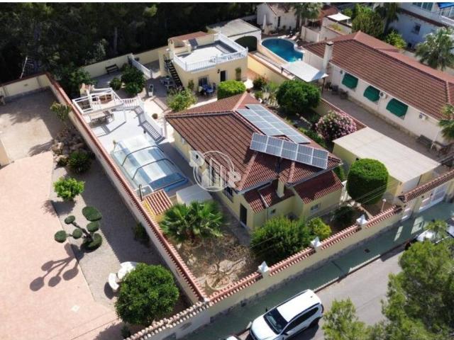 Chalet unifamiliar en venta en Pinar de Campoverde