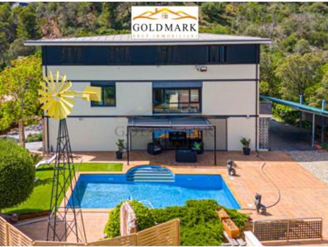 Chalet unifamiliar Venta Corbera de Llobregat, Corbera de Llobregat