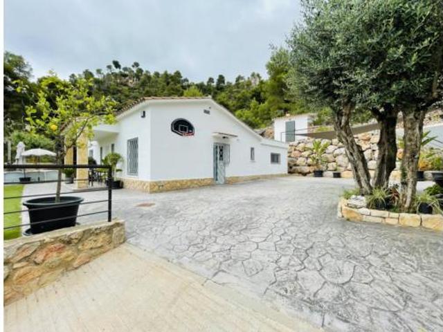Chalet unifamiliar Venta Corbera de Llobregat, Corbera de Llobregat