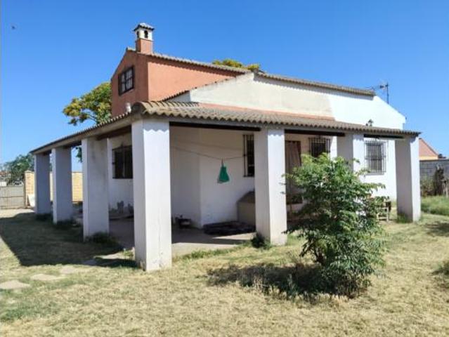 Chalet unifamiliar Venta Carmona, Carmona