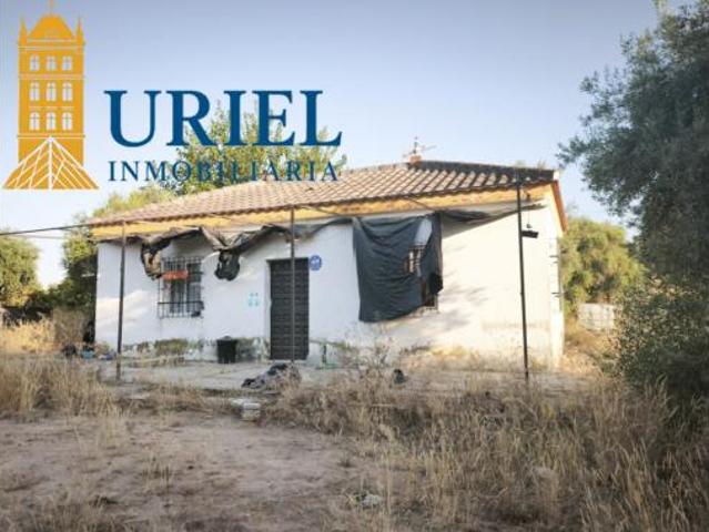 Chalet unifamiliar Venta Carmona, Carmona