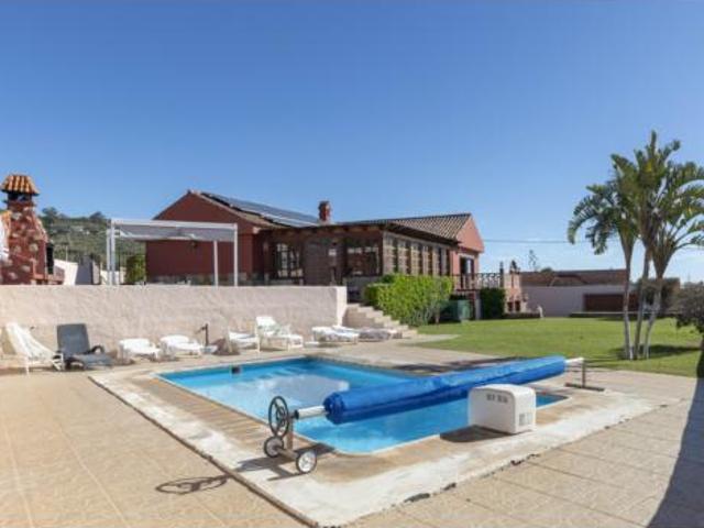 Chalet unifamiliar Venta Granadilla de Abona, Charco del Pino