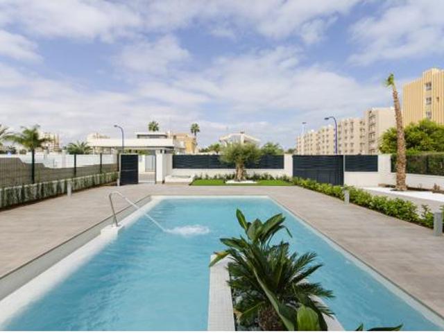 Chalet unifamiliar Venta Orihuela, Dehesa de Campoamor Aguamarina