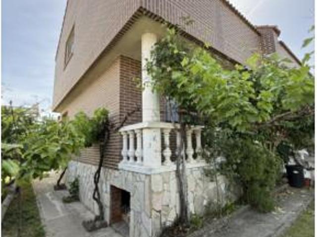 Chalet unifamiliar Venta Santovenia de Pisuerga, Santovenia de Pisuerga