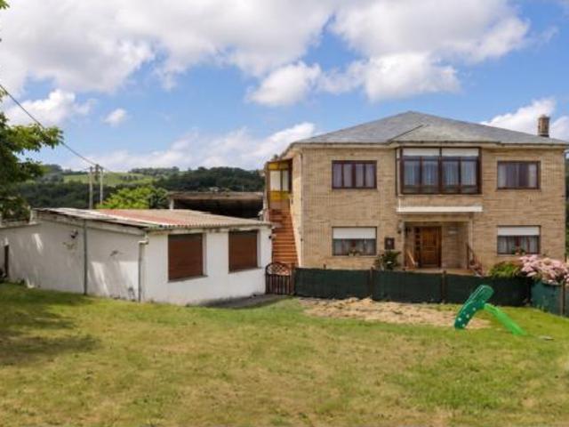 Chalet unifamiliar Venta Reocín, Villapresente