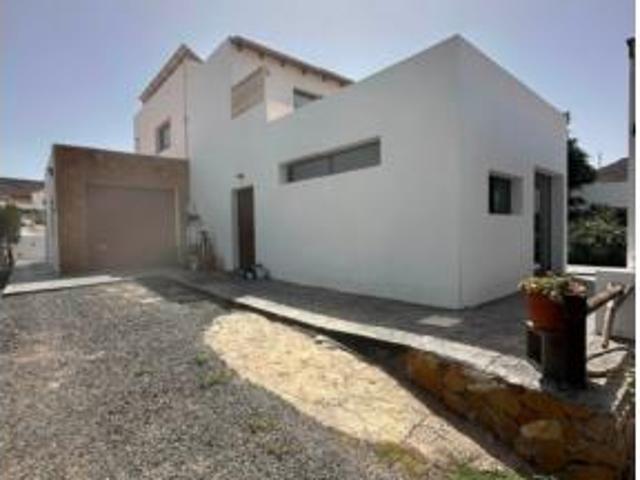 Chalet unifamiliar Venta Tuineje, Gran Tarajal