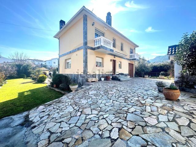 Chalet, Vacarisses