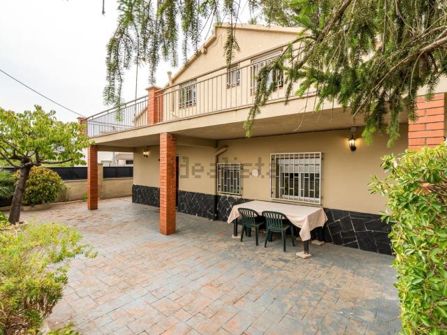 Chalet, Vacarisses