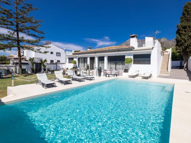 Chalet, Valdeolletas Las Cancelas Xarblanca, Marbella