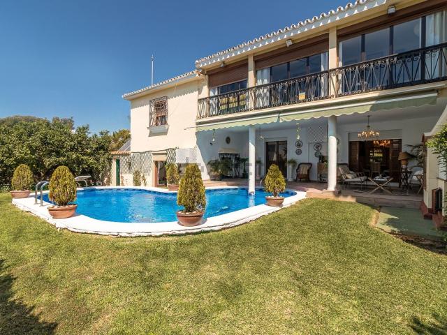 Chalet, Valdeolletas Las Cancelas Xarblanca, Marbella