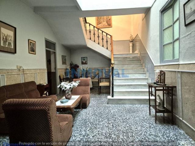 Chalet, Valdepeñas