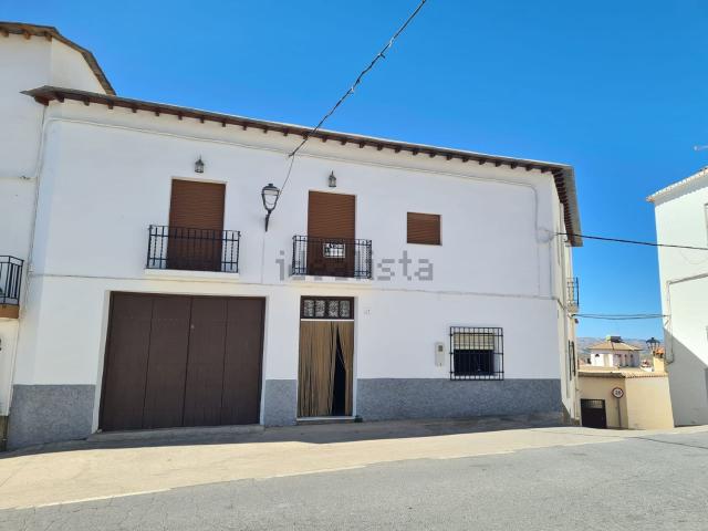 Chalet, Valor