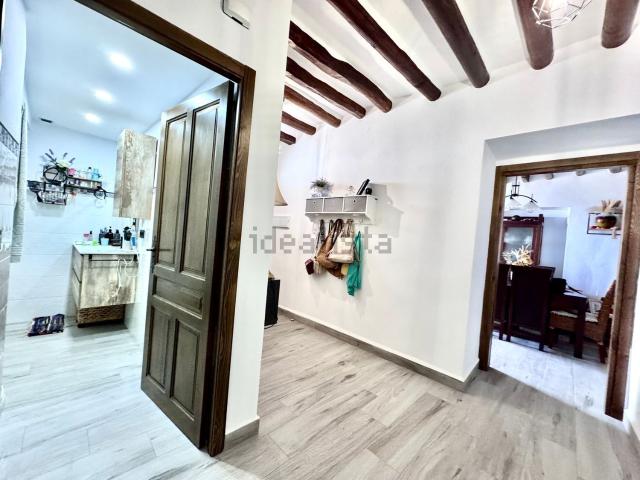 Chalet, Valor