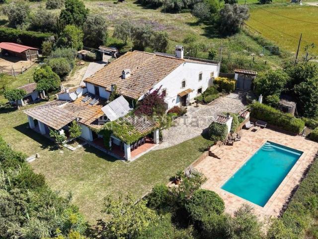 Chalet, Vall Llobrega