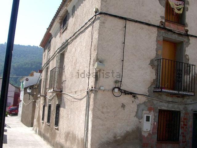 Chalet, Vallat