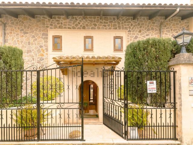 Chalet, Valldemossa