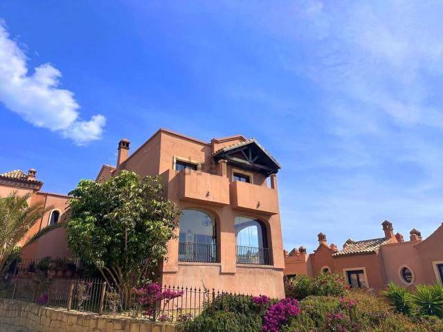 Chalet, Valle Romano Golf, Estepona