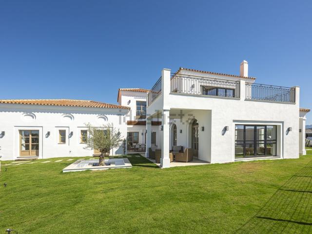 Chalet, Valle Romano Golf, Estepona