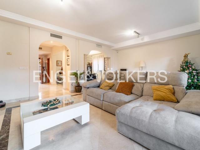 Chalet, Valle Romano Golf, Estepona
