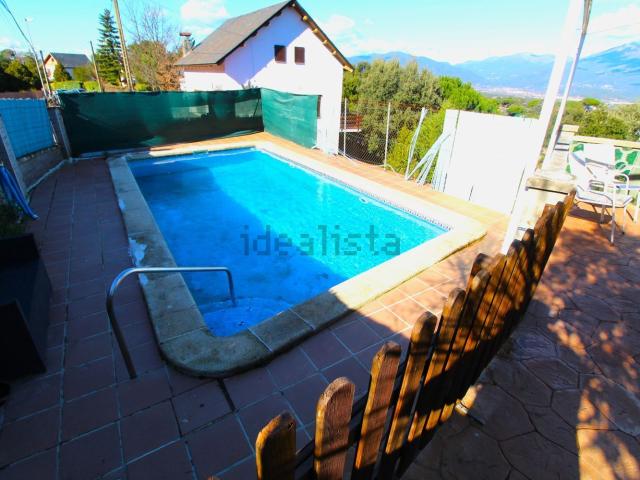 Chalet, Vallgorguina