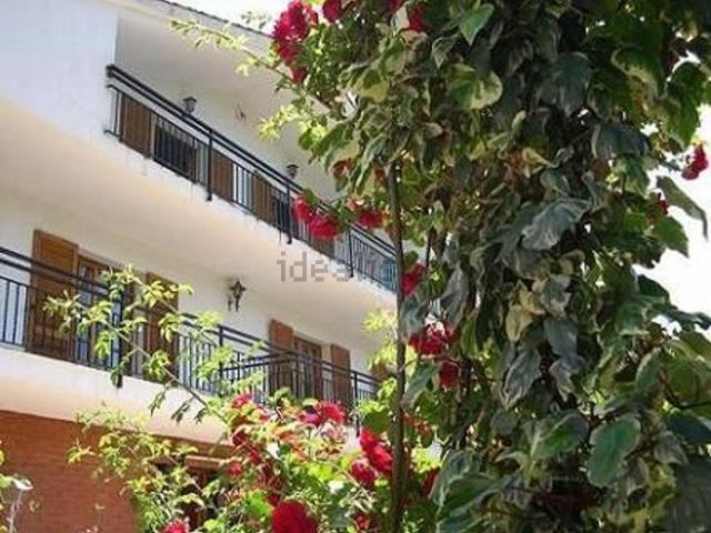 Chalet, Vallgorguina