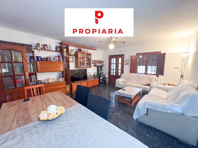 Chalet, Vallirana