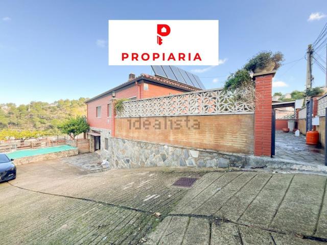 Chalet, Vallirana