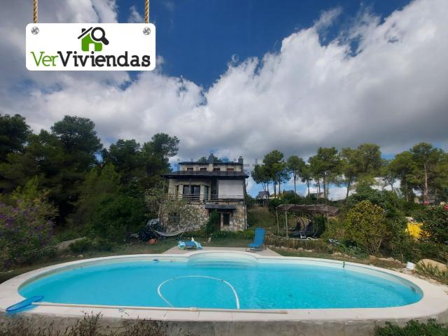 Chalet, Vallirana
