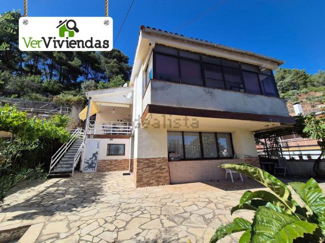 Chalet, Vallirana