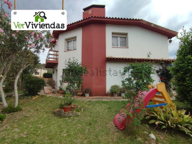 Chalet, Vallirana