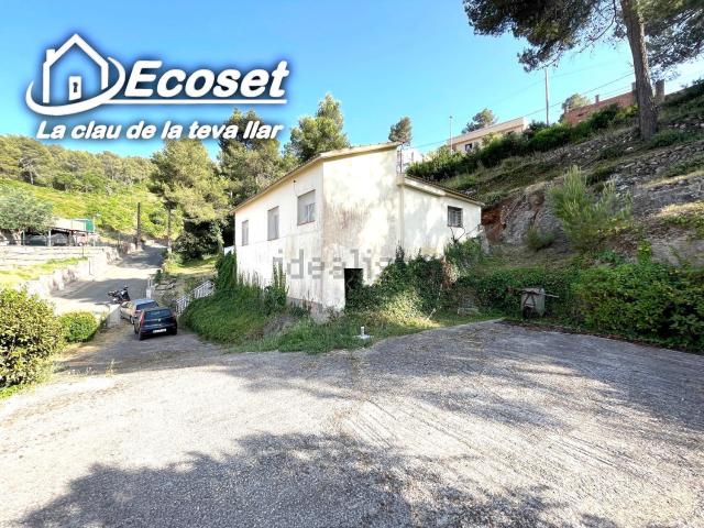 Chalet, Vallirana