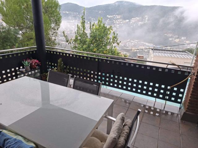 Chalet, Vallirana