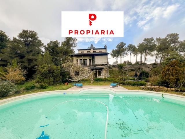 Chalet, Vallirana