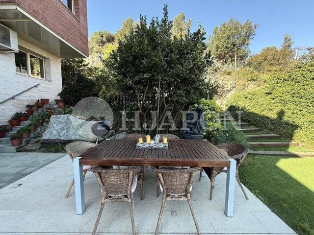 Chalet, Vallromanes